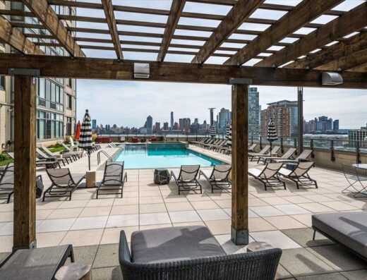 BLVD 475, Jersey City NJ USA