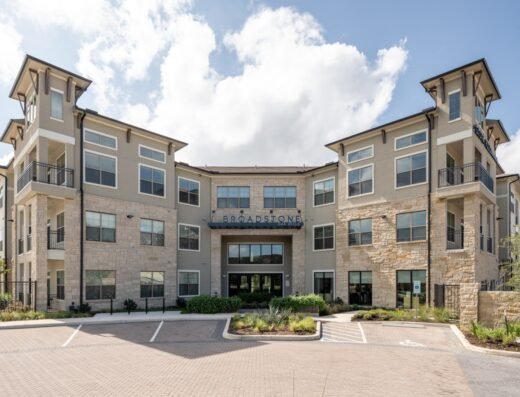 The Sterling At Oakhills San Antonio, TX USA
